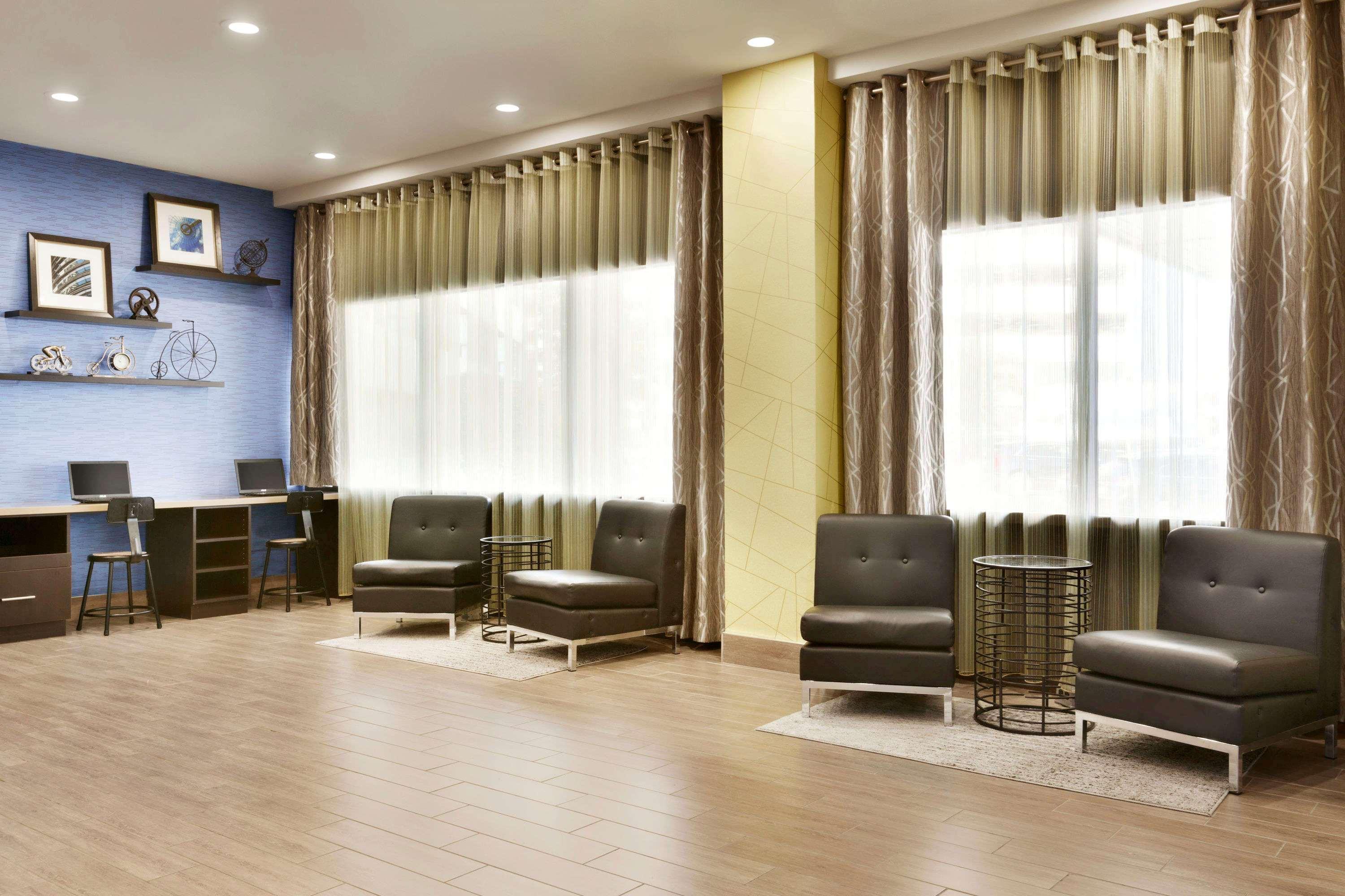 Travelodge By Wyndham Toronto East Dış mekan fotoğraf